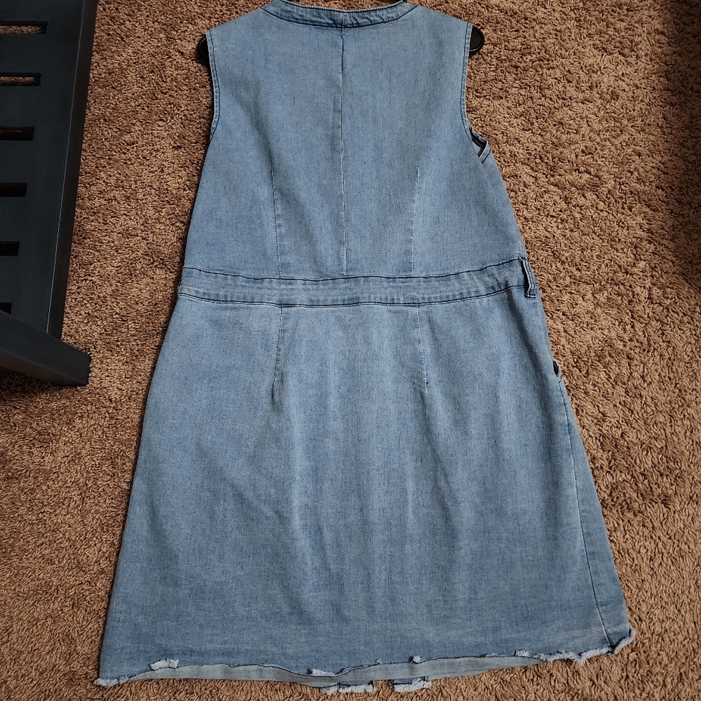 Denim Sleeveless Dress - Picture 4 of 4